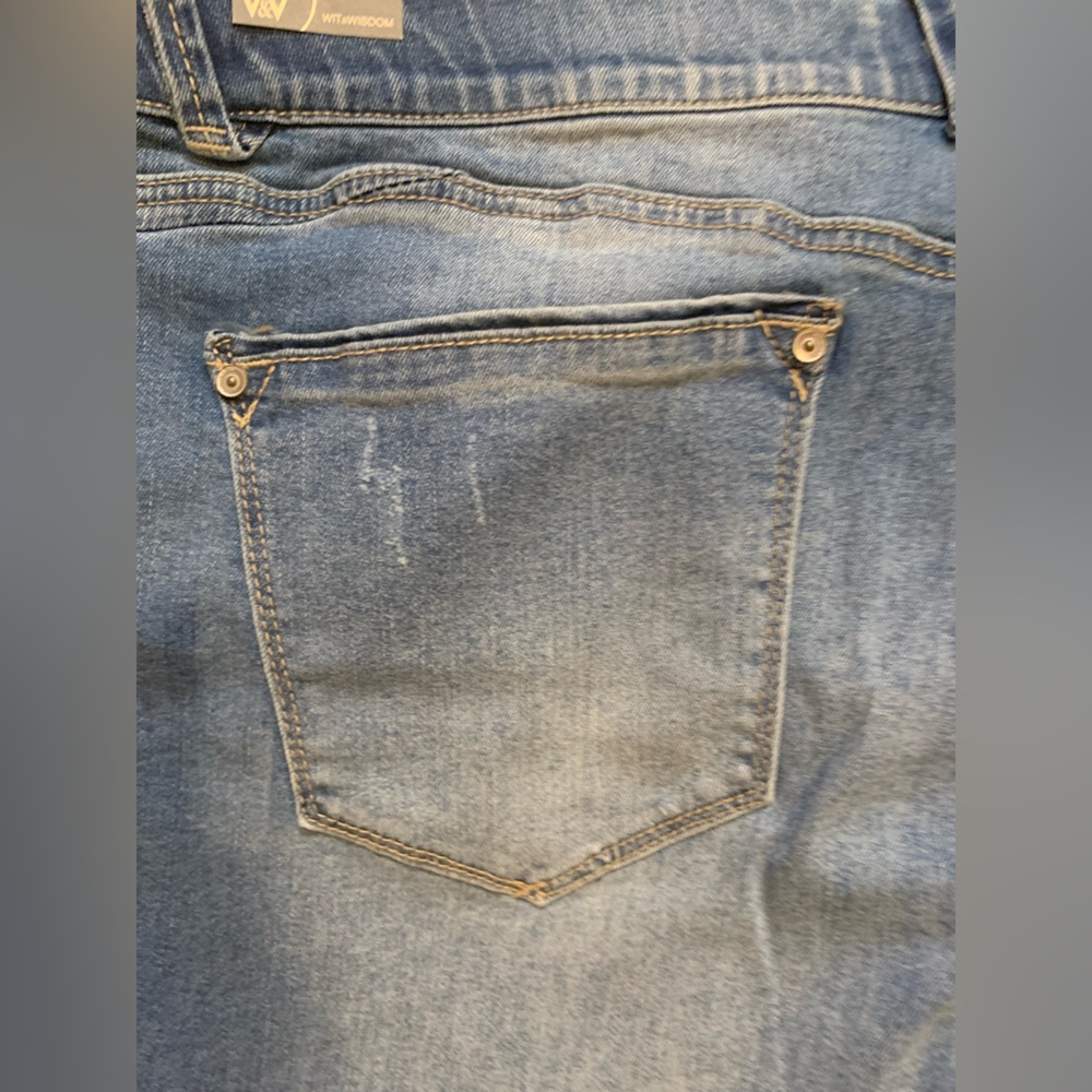 Wit & Wisdom Blue Jeans Shorts (NWT) - Picture 7 of 10